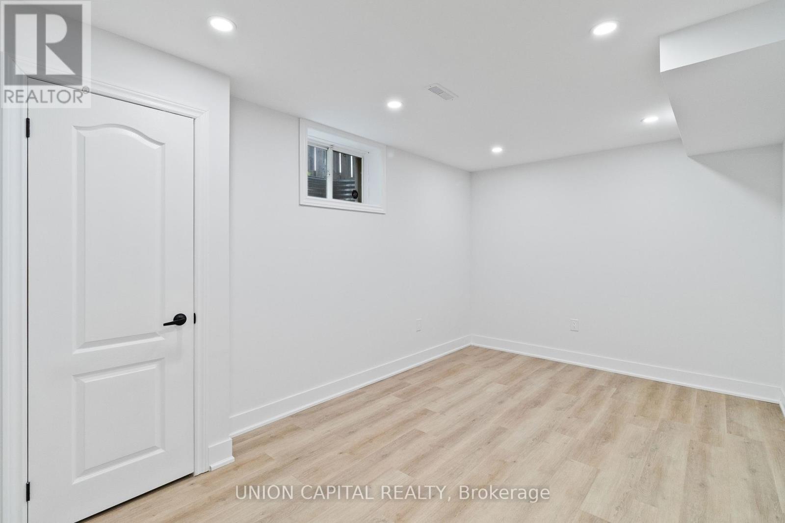 989 Mapleridge Street, London North, Ontario  N6H 0A6 - Photo 34 - X12388915