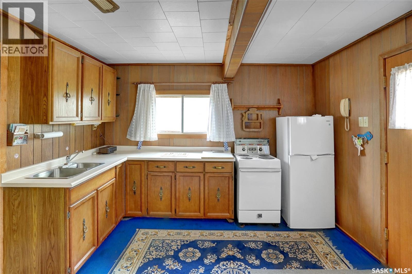 25 Lakeview Road, Grandview Beach, Saskatchewan  S0G 1C0 - Photo 4 - SK017752