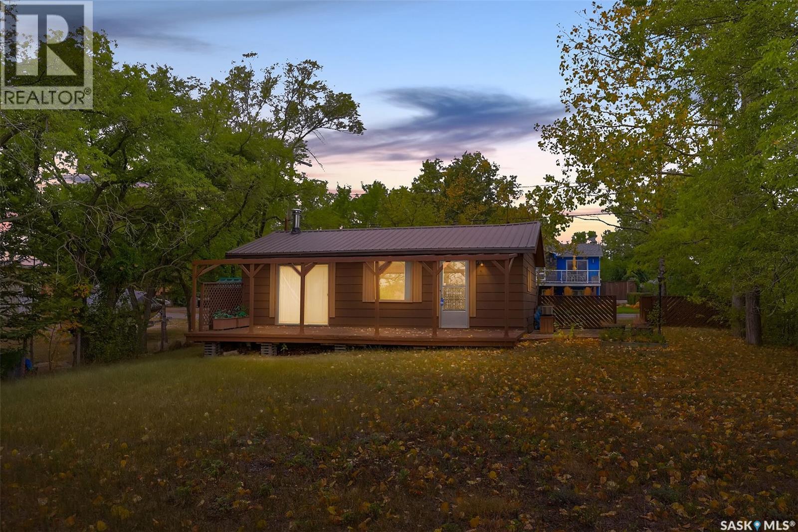 25 Lakeview Road, Grandview Beach, Saskatchewan  S0G 1C0 - Photo 1 - SK017752