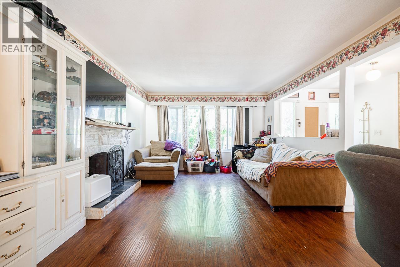 730 Cumberland Street, New Westminster, British Columbia  V3L 4J4 - Photo 5 - R3043095