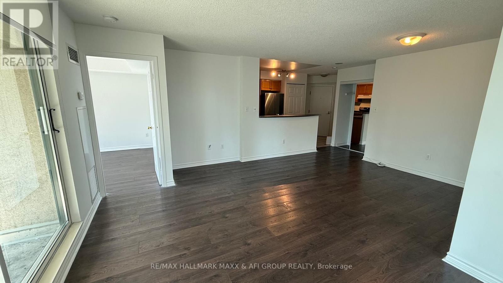 1103 - 7 Lorraine Drive, Toronto, Ontario  M2N 7H2 - Photo 11 - C12379497