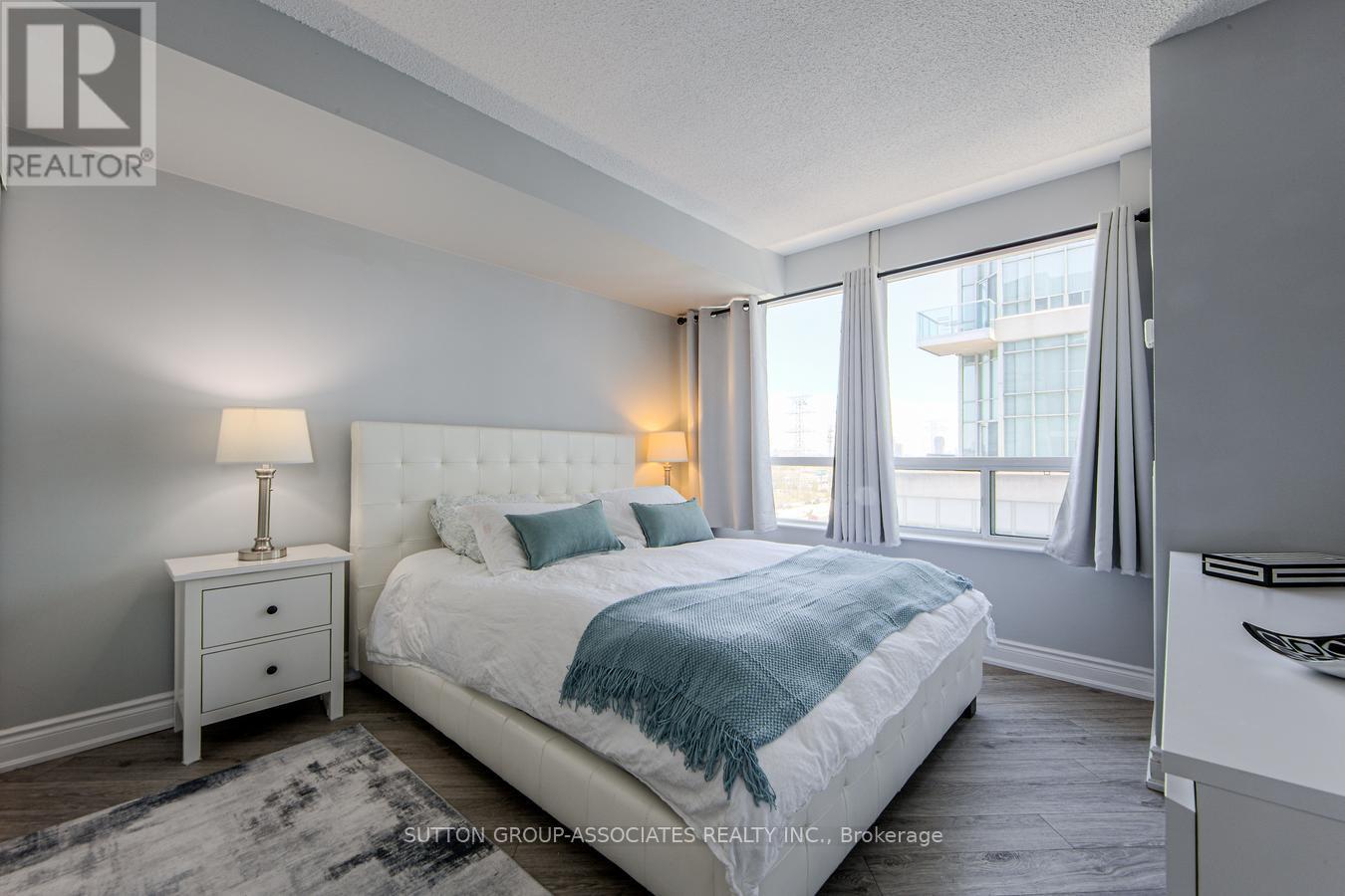 536 - 200 Manitoba Street, Toronto (Mimico), Ontario  M8Y 3Y9 - Photo 8 - W12380992
