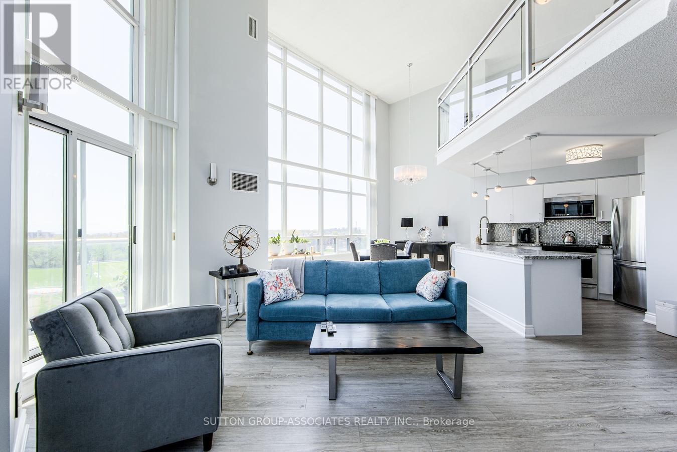 536 - 200 Manitoba Street, Toronto (Mimico), Ontario  M8Y 3Y9 - Photo 6 - W12380992