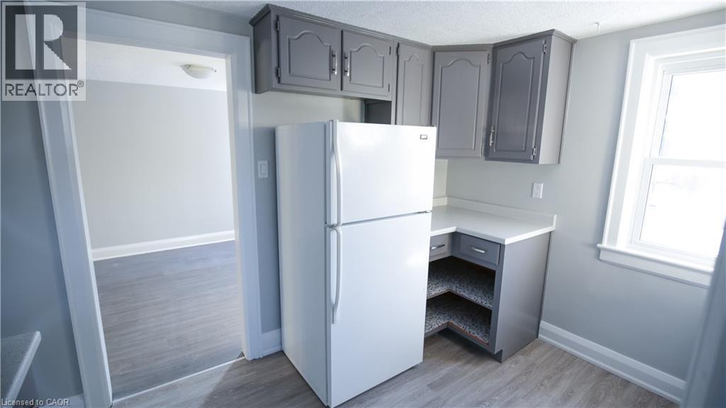 272 Norfolk Avenue Unit# Upper, Delhi, Ontario  N4B 1X4 - Photo 4 - 40767077