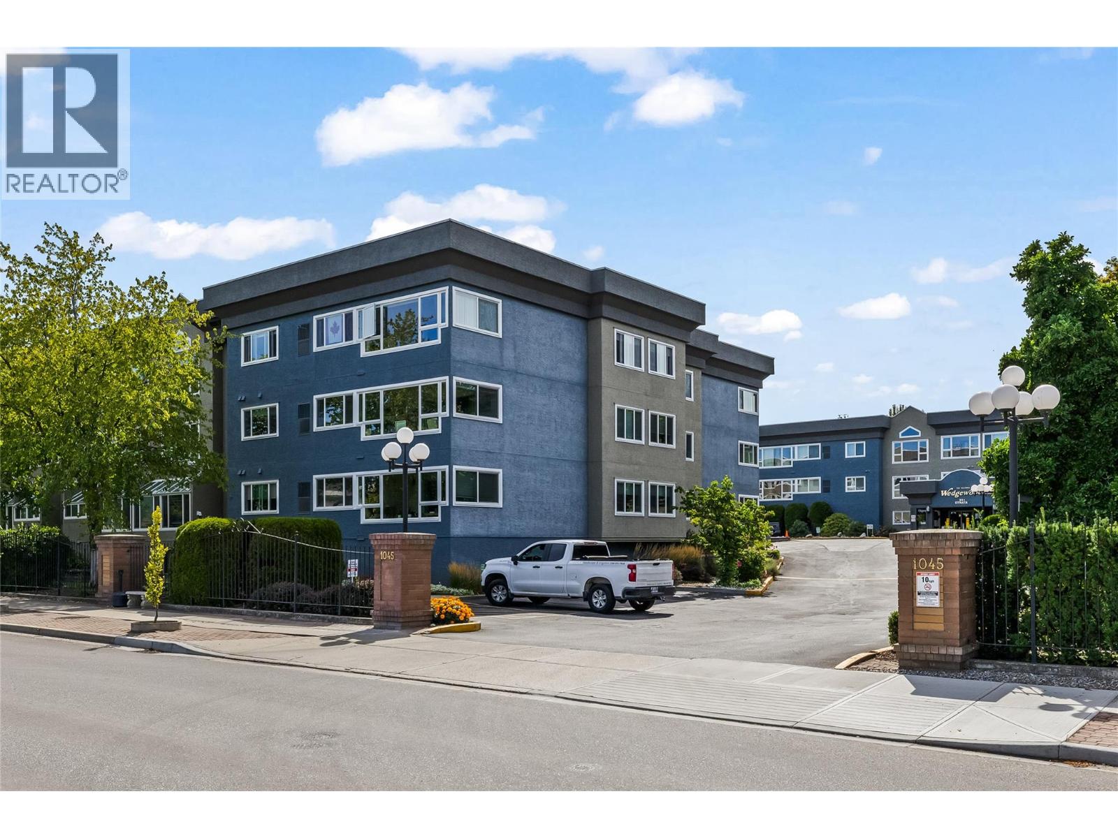 1045 Sutherland Avenue Unit# 145, Kelowna, British Columbia  V1Y 5Y1 - Photo 2 - 10360414