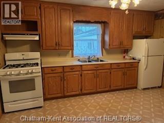 21035 Queen Street, Charing Cross, Ontario  N0P 1G0 - Photo 5 - 25021868