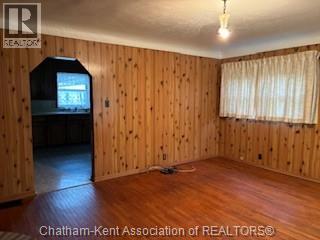 21035 Queen Street, Charing Cross, Ontario  N0P 1G0 - Photo 3 - 25021868