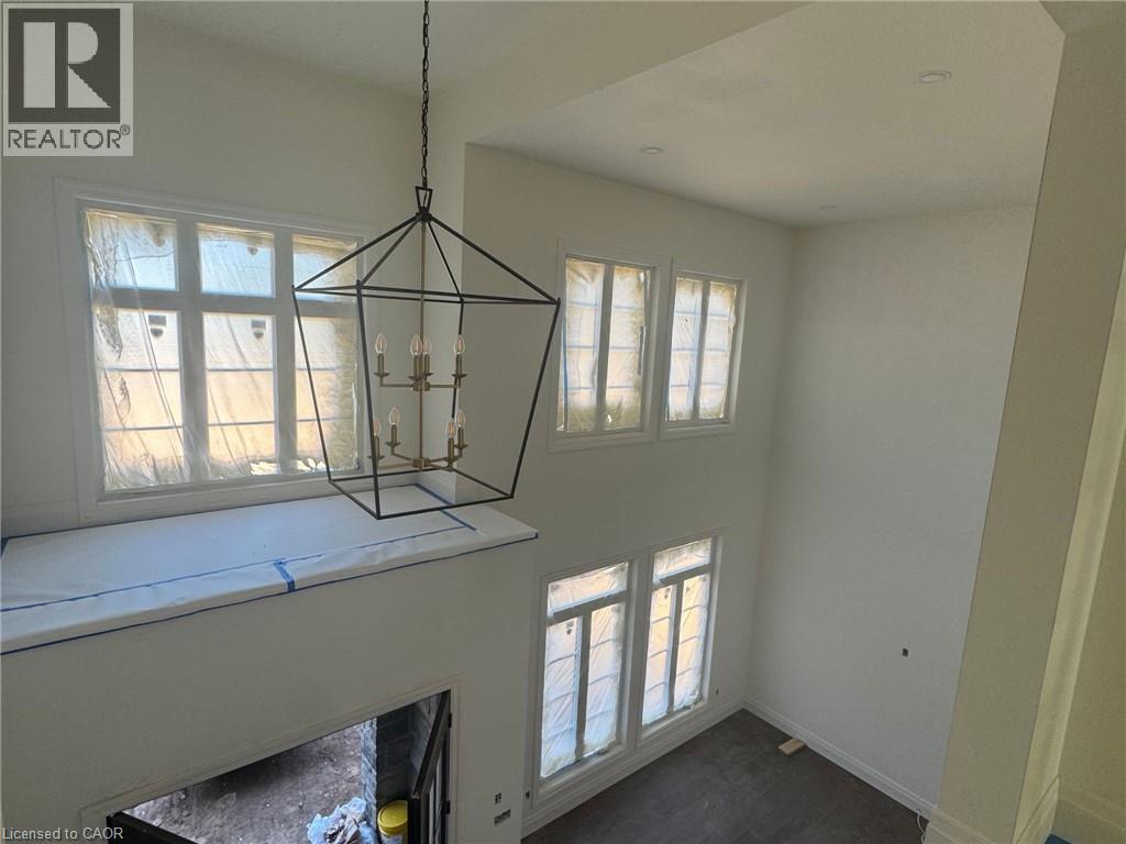 5 West Harris Road, Brantford, Ontario  N3T 5L4 - Photo 2 - 40755184