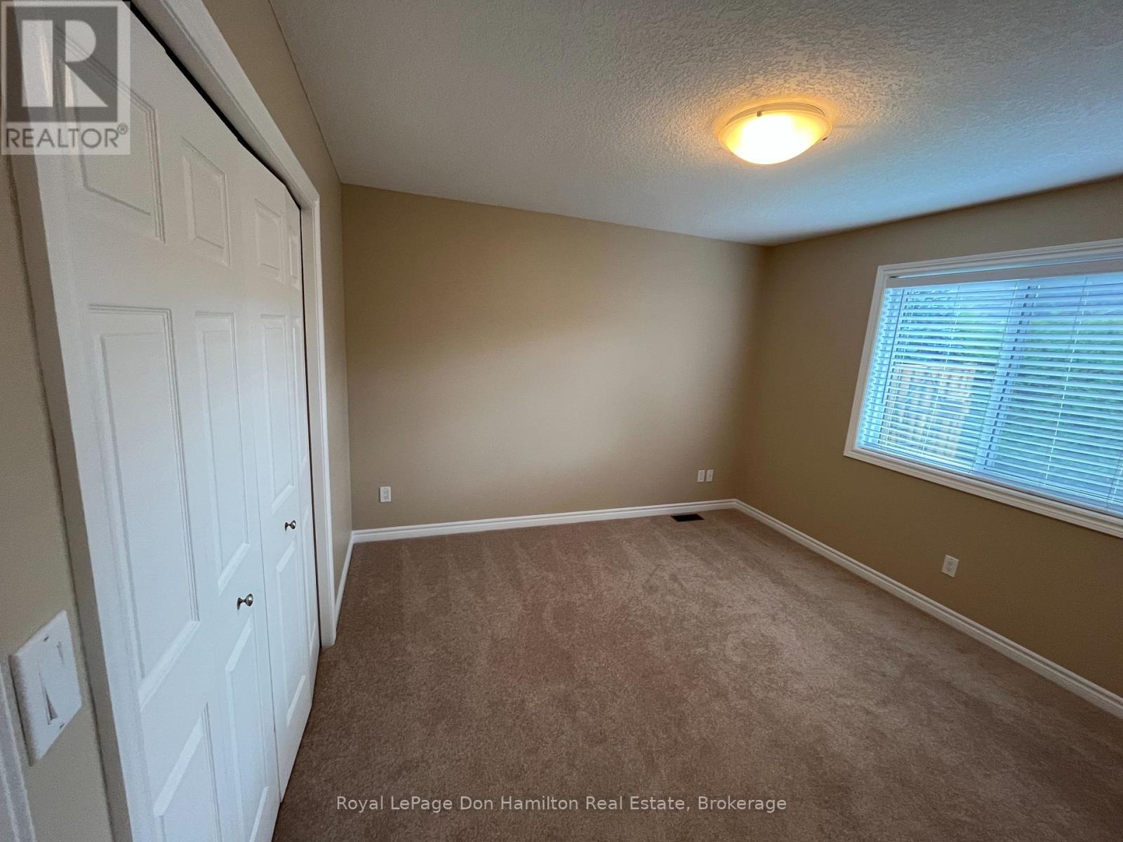 410 Danby Street E, North Perth, Ontario  N4W 0A8 - Photo 12 - X12102645