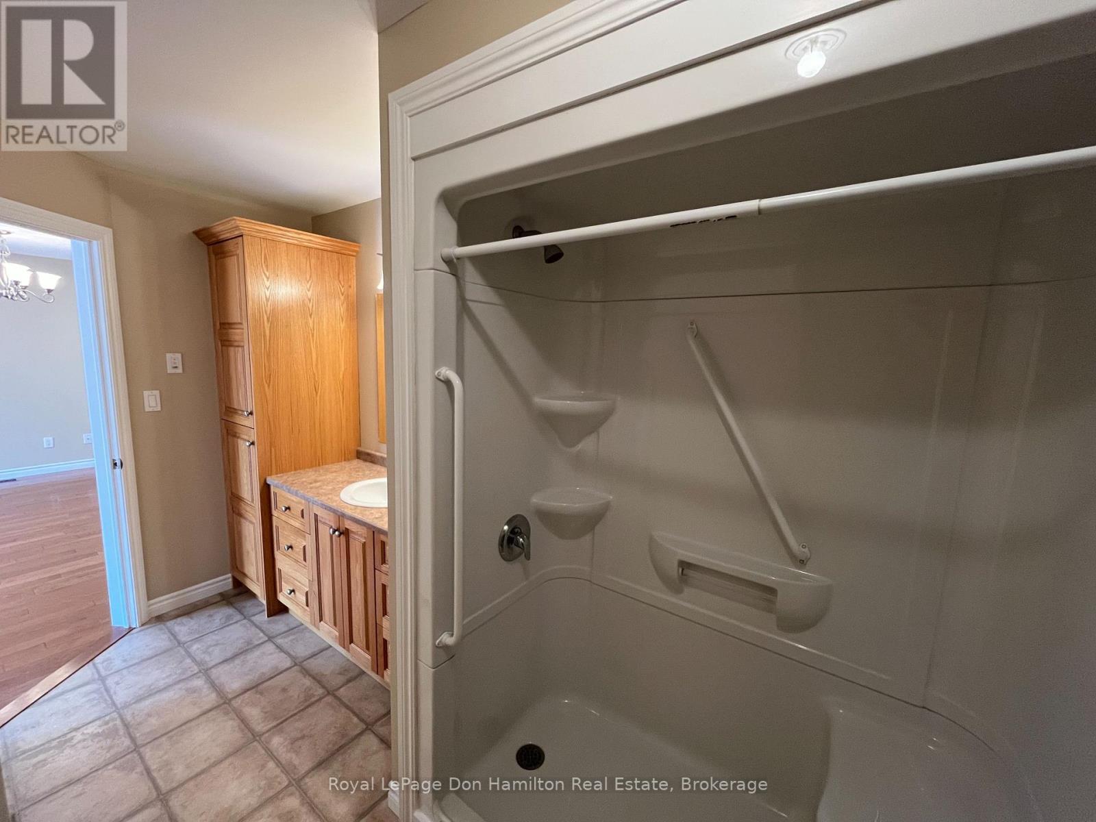 410 Danby Street E, North Perth, Ontario  N4W 0A8 - Photo 16 - X12102645
