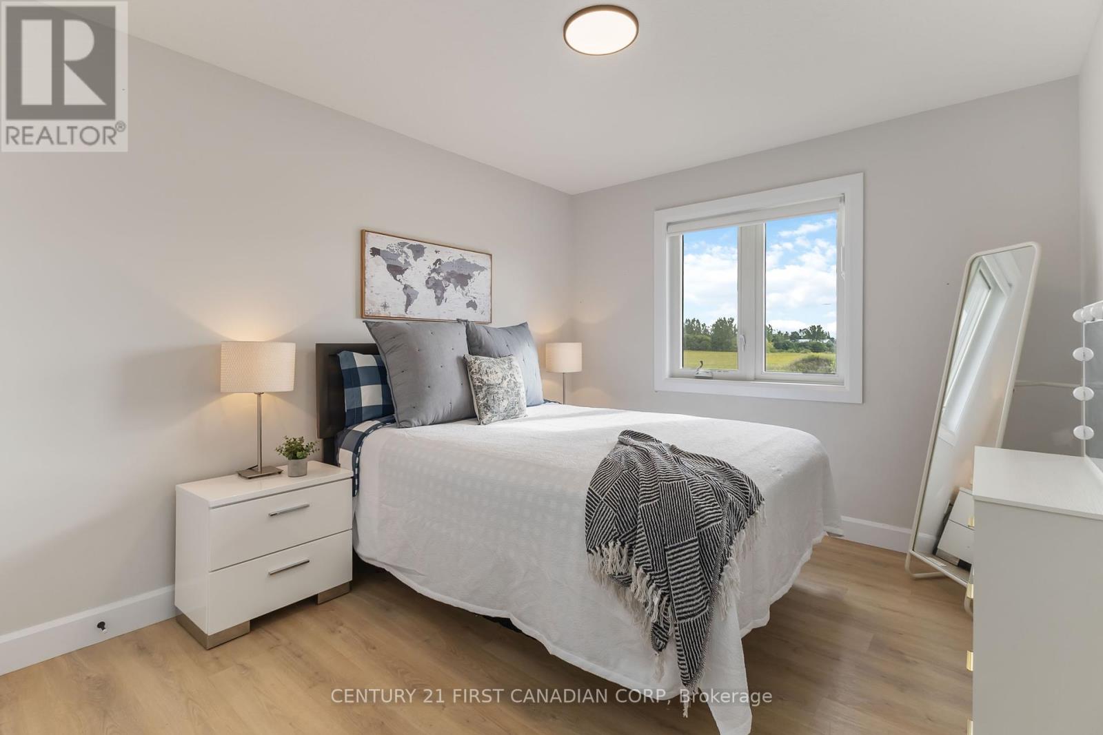 6707 Royal Magnolia Avenue, London South, Ontario  N6P 1H5 - Photo 23 - X12389062