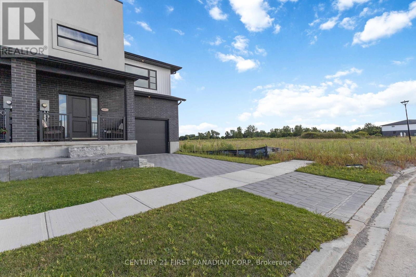 6707 Royal Magnolia Avenue, London South, Ontario  N6P 1H5 - Photo 31 - X12389062