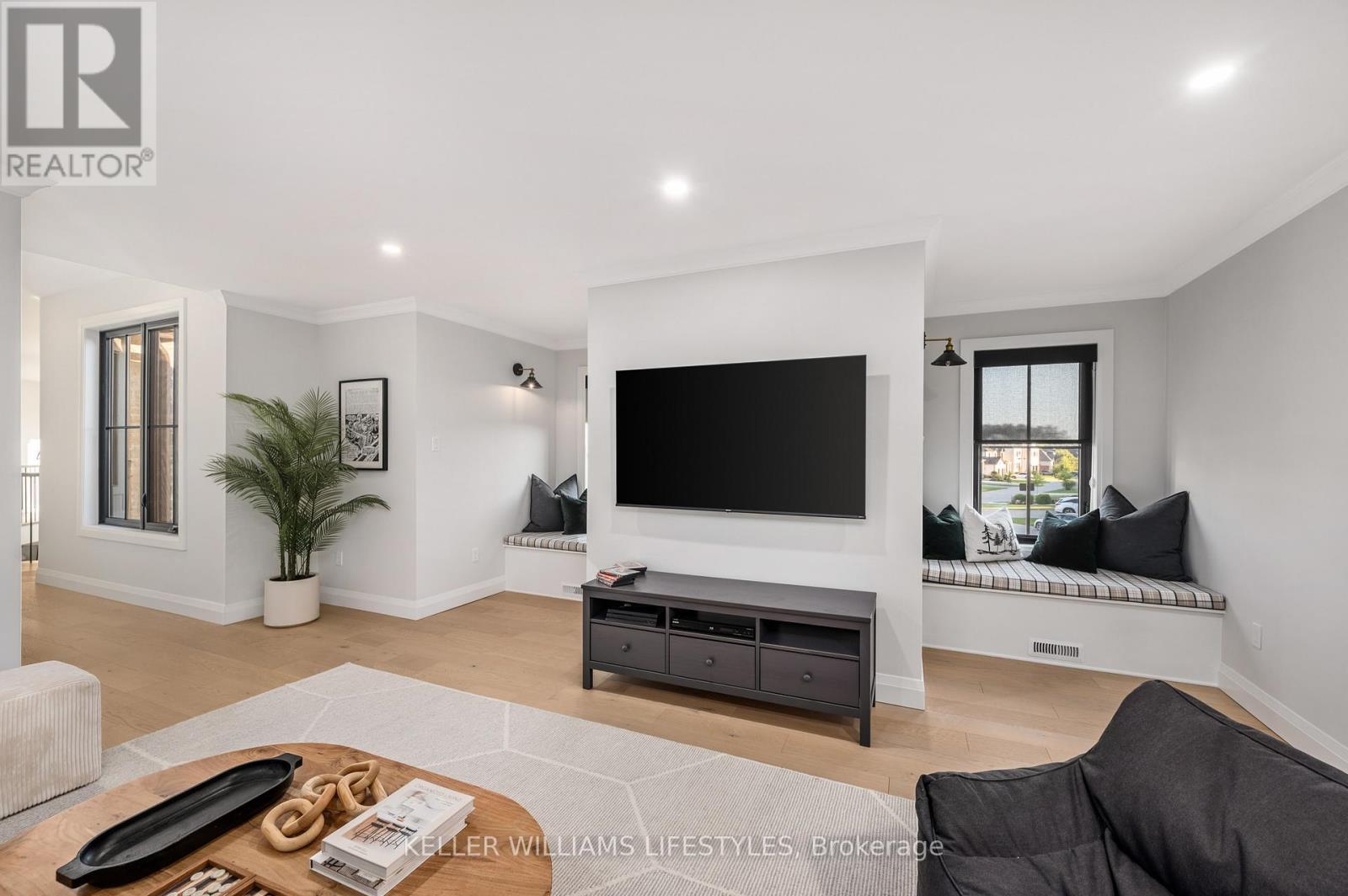 202 - 9861 Glendon Drive, Middlesex Centre, Ontario  N0L 1R0 - Photo 19 - X12389088