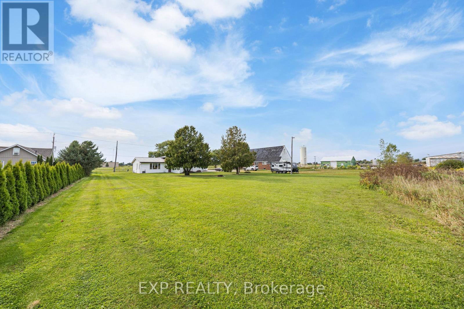 7884 Rawlings Road, Lambton Shores, Ontario  N0N 1J0 - Photo 16 - X12389089