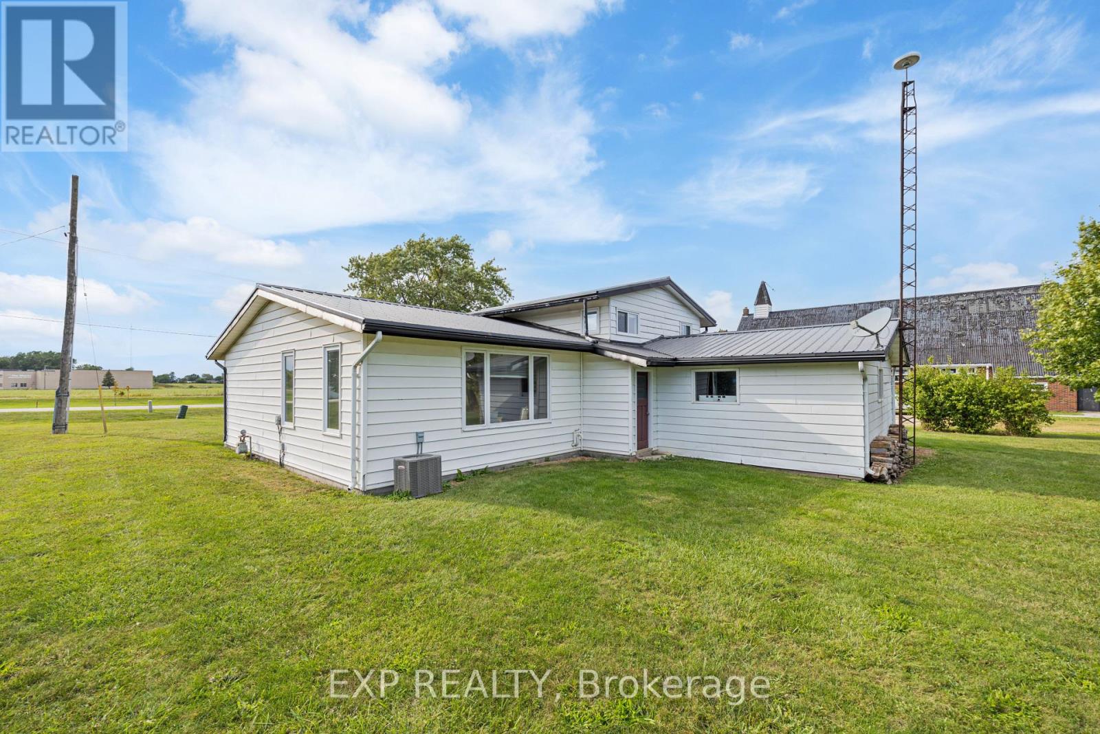 7884 Rawlings Road, Lambton Shores, Ontario  N0N 1J0 - Photo 19 - X12389089