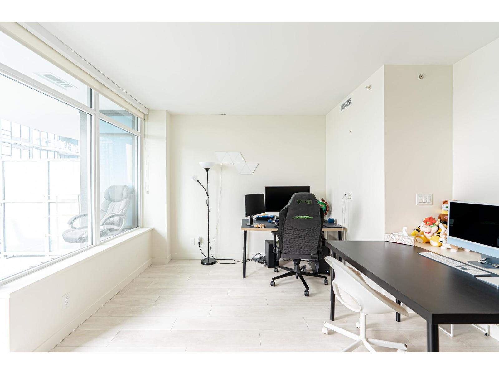 806 13318 104 Avenue, Surrey, British Columbia  V3T 1V4 - Photo 13 - R3044675