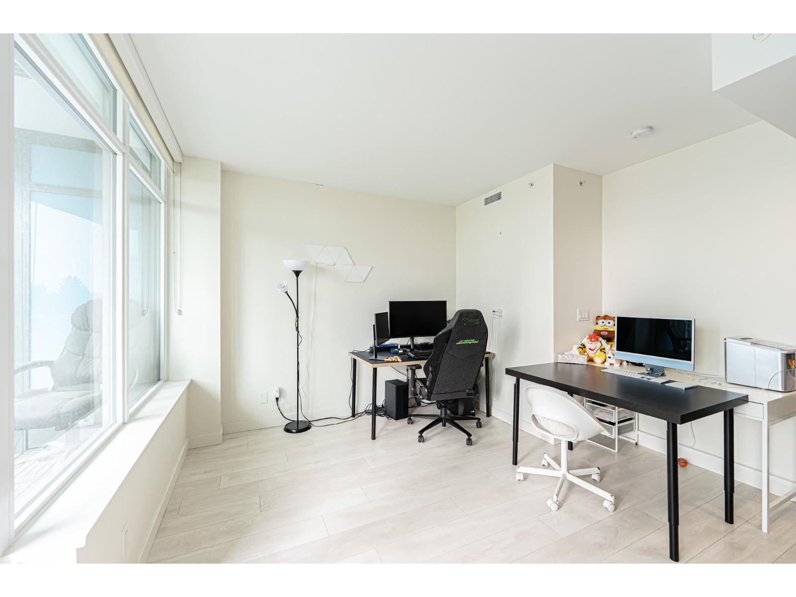 806 13318 104 Avenue, Surrey, British Columbia  V3T 1V4 - Photo 15 - R3044675