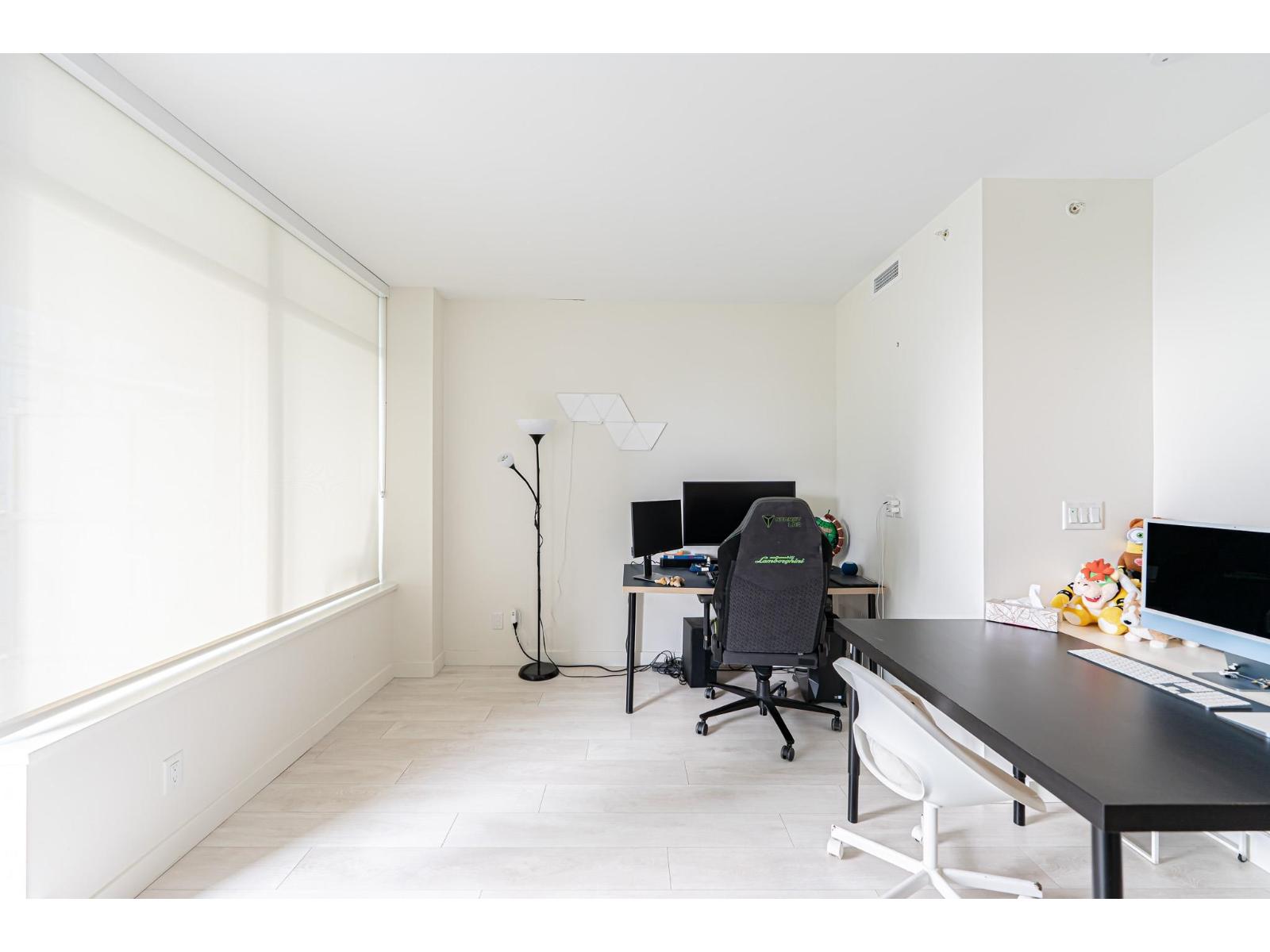 806 13318 104 Avenue, Surrey, British Columbia  V3T 1V4 - Photo 12 - R3044675