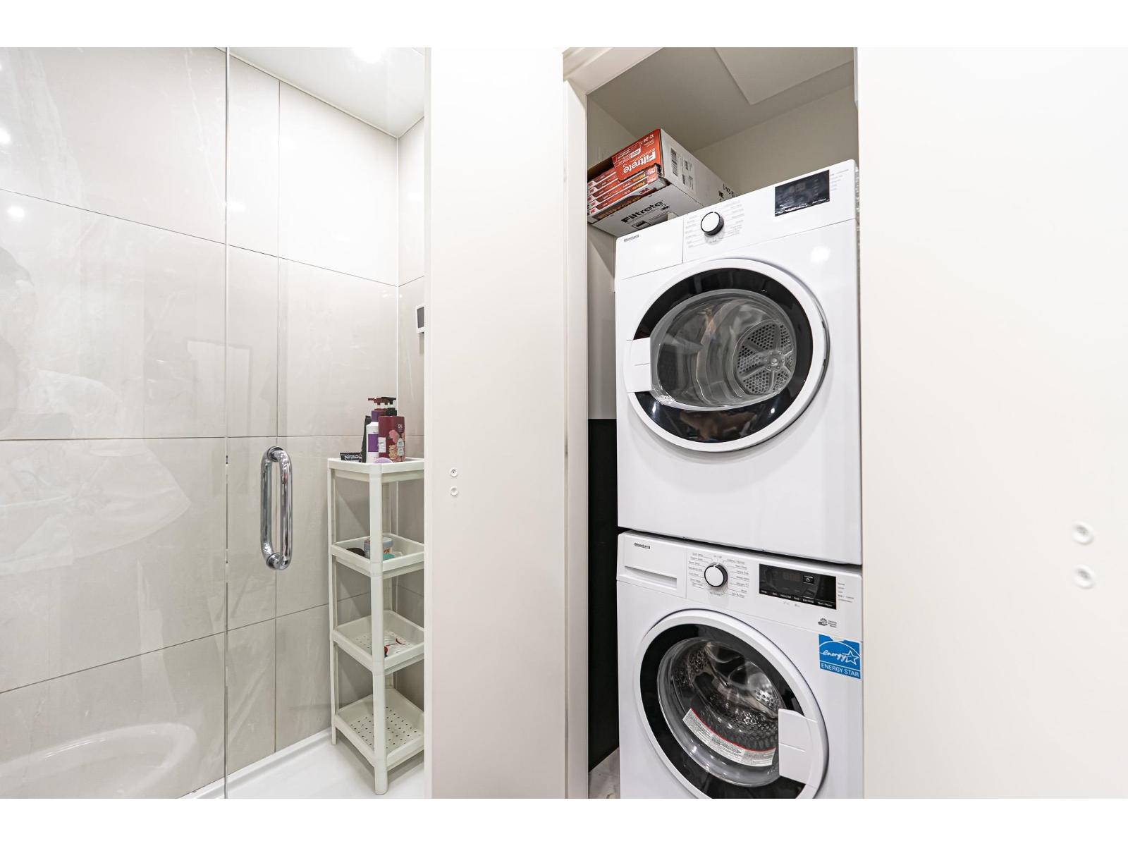 806 13318 104 Avenue, Surrey, British Columbia  V3T 1V4 - Photo 11 - R3044675