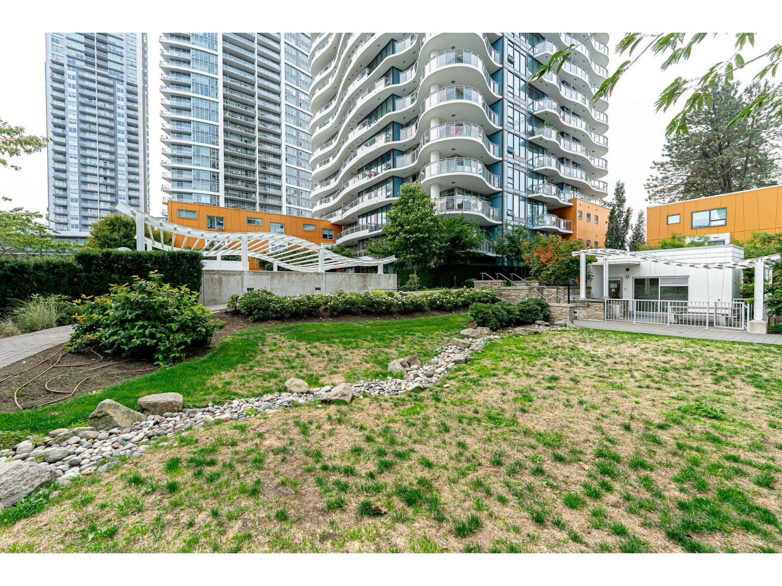 806 13318 104 Avenue, Surrey, British Columbia  V3T 1V4 - Photo 7 - R3044675