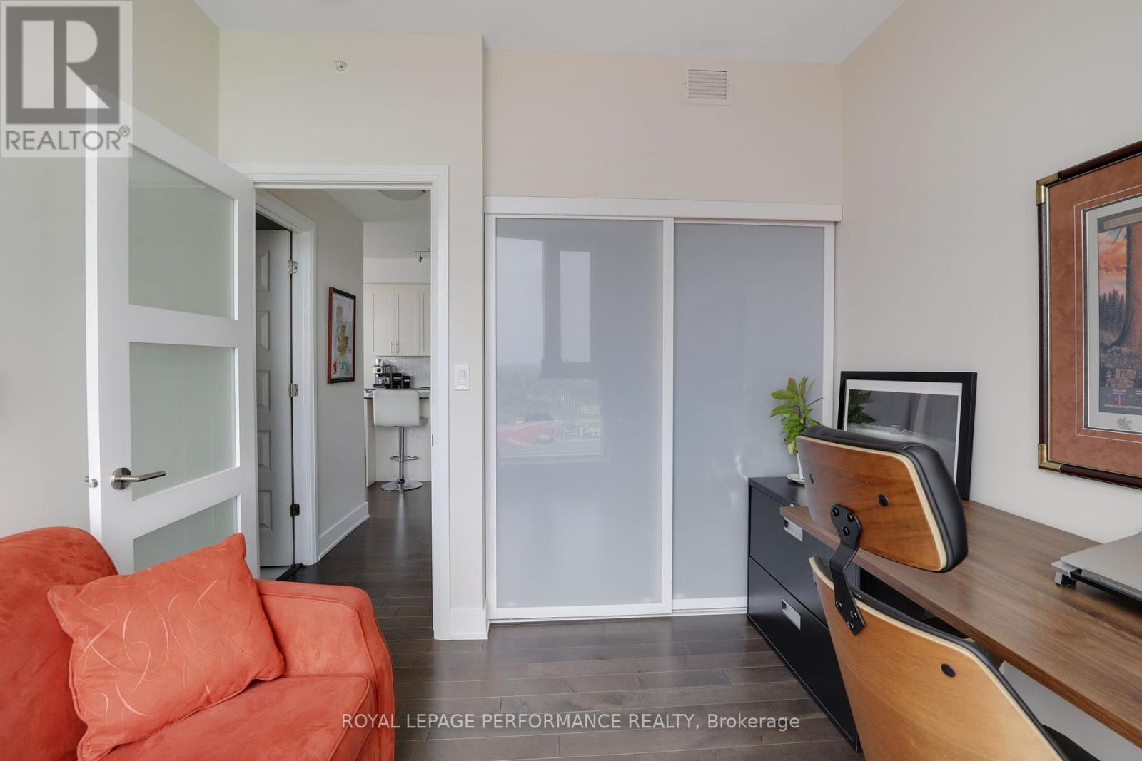 907 - 1035 Bank Street, Ottawa, Ontario  K1S 5K3 - Photo 18 - X12389046