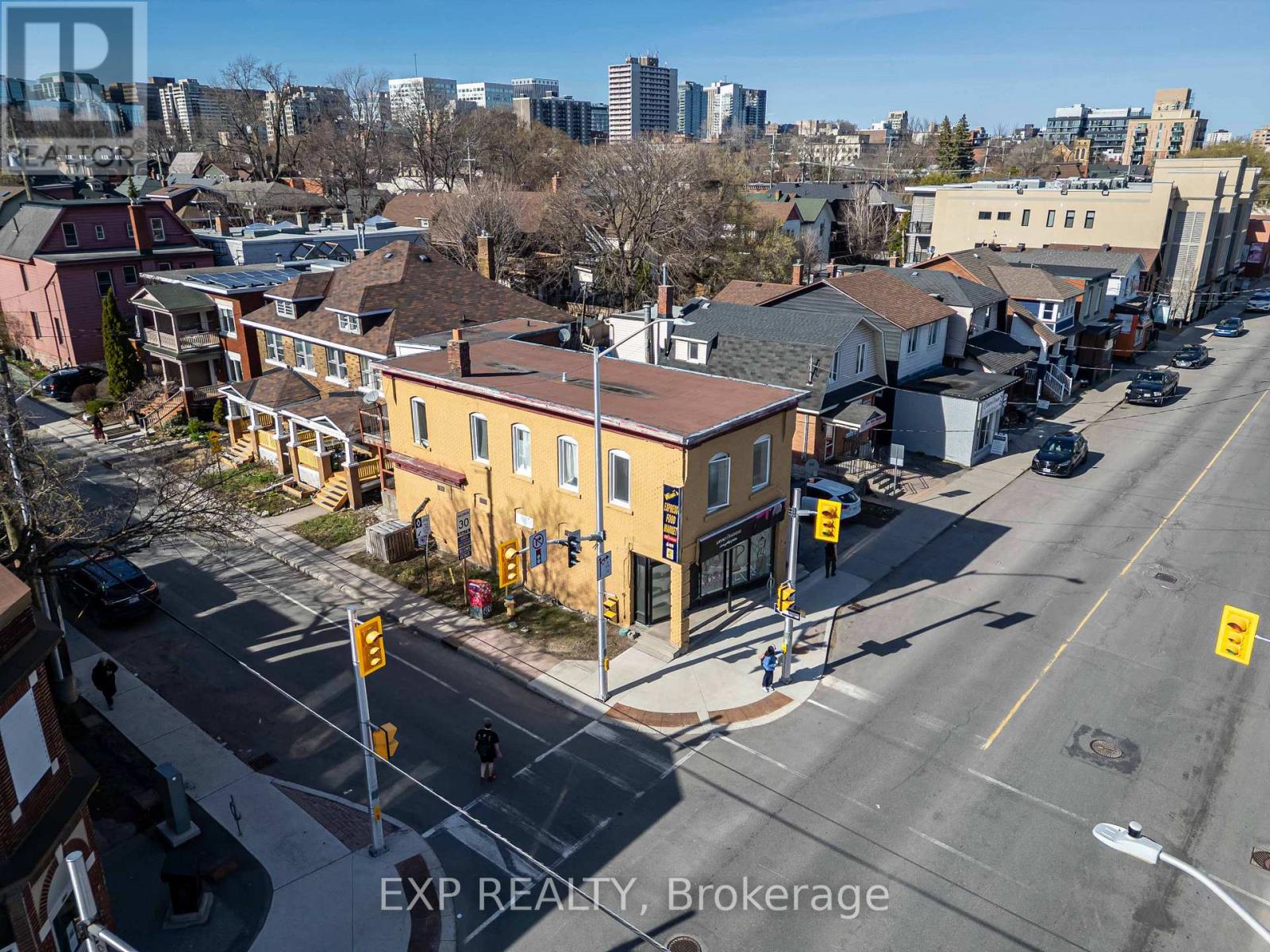 549 Gladstone Avenue, Ottawa, Ontario  K1R 5N9 - Photo 40 - X12389075