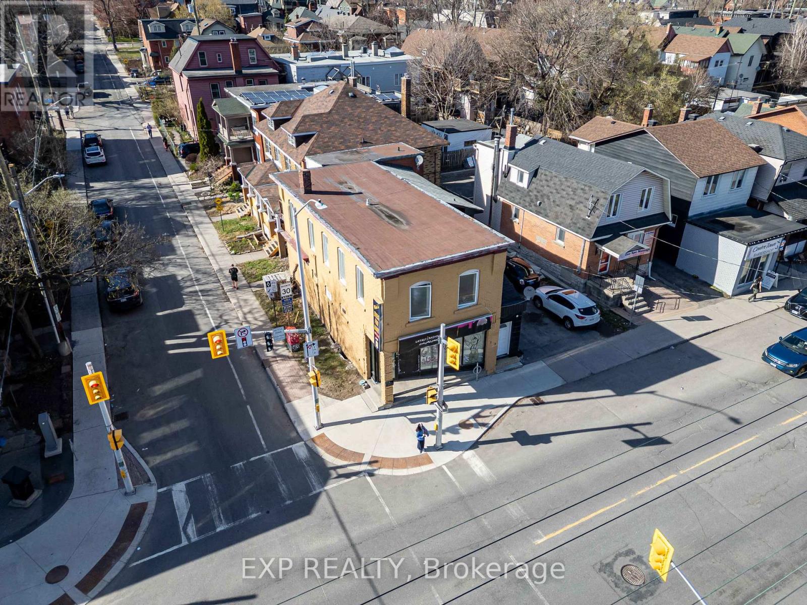 549 Gladstone Avenue, Ottawa, Ontario  K1R 5N9 - Photo 7 - X12389075