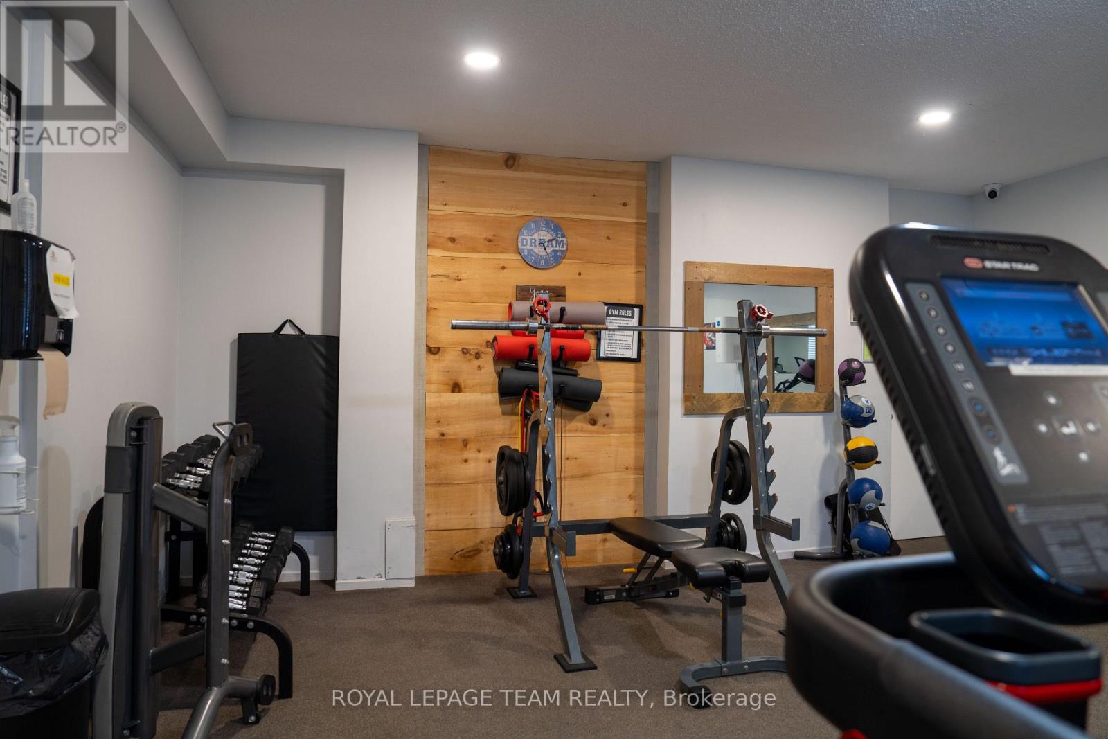 118 - 3100 Carling Avenue, Ottawa, Ontario  K2B 6J6 - Photo 33 - X12389116