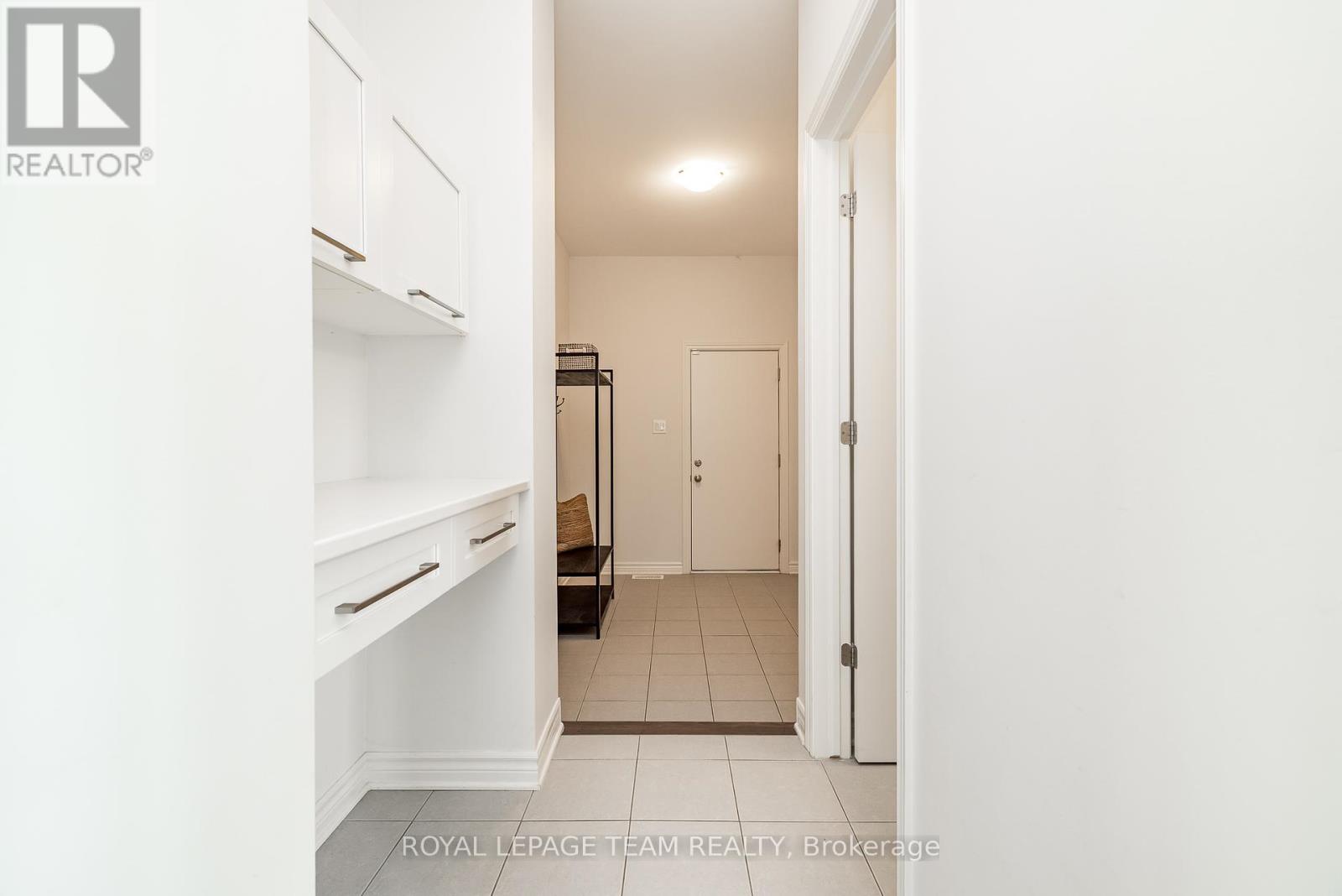 636 Mistwell Lane, Ottawa, Ontario  K4M 1B2 - Photo 24 - X12389177