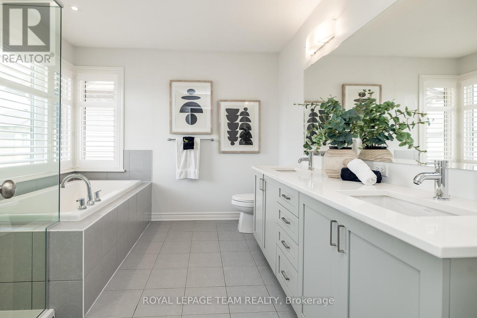 636 Mistwell Lane, Ottawa, Ontario  K4M 1B2 - Photo 34 - X12389177