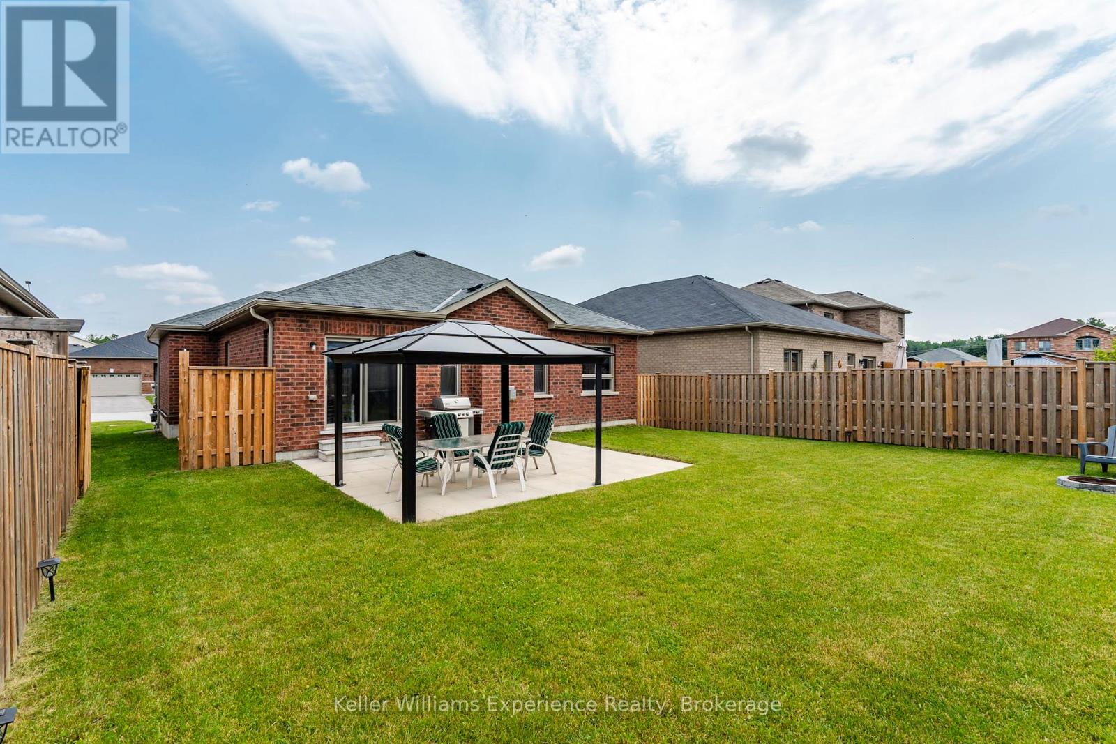 32 Hatton Drive, Penetanguishene, Ontario  L9M 0V6 - Photo 31 - S12389137
