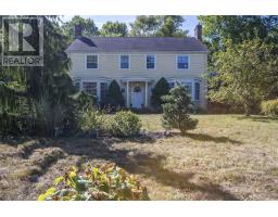 496 Albert Street, Windsor, Ca