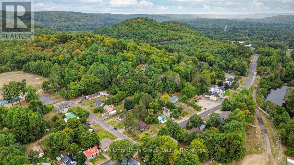 2 Easton Avenue, Bancroft, Ontario  K0L 1C0 - Photo 31 - X12389183
