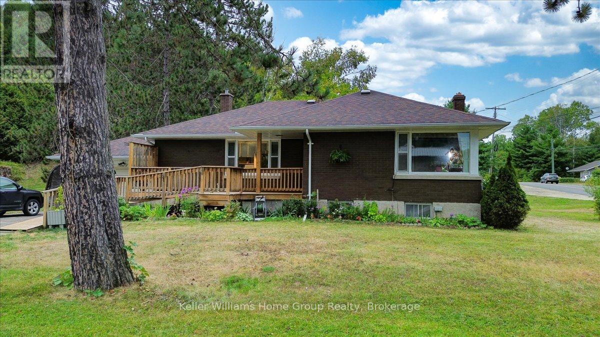 2 Easton Avenue, Bancroft, Ontario  K0L 1C0 - Photo 40 - X12389183