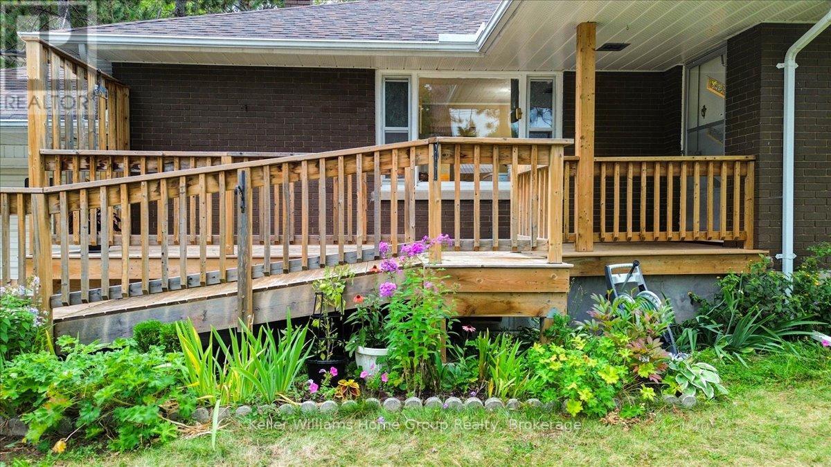 2 Easton Avenue, Bancroft, Ontario  K0L 1C0 - Photo 42 - X12389183