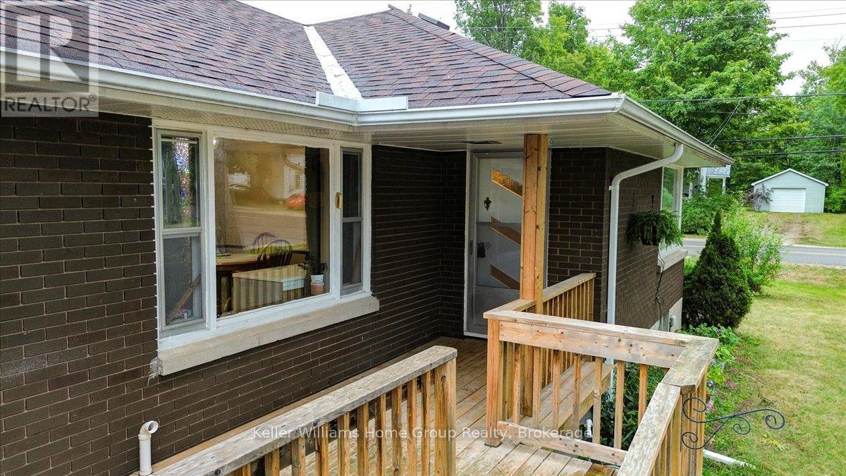 2 Easton Avenue, Bancroft, Ontario  K0L 1C0 - Photo 43 - X12389183