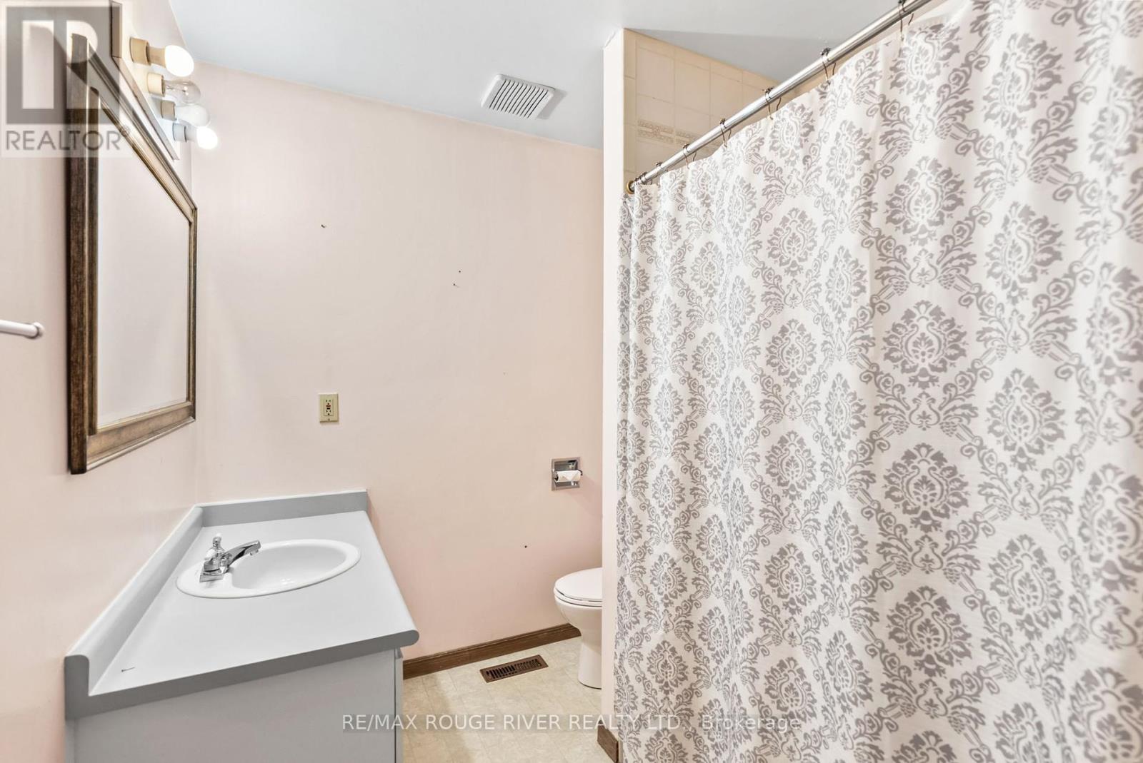 16 Borland Court, Clarington, Ontario  L1C 4T6 - Photo 25 - E12389033