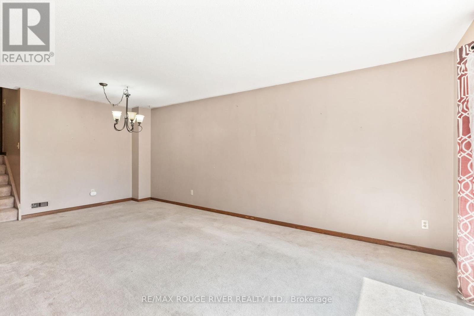 16 Borland Court, Clarington, Ontario  L1C 4T6 - Photo 5 - E12389033