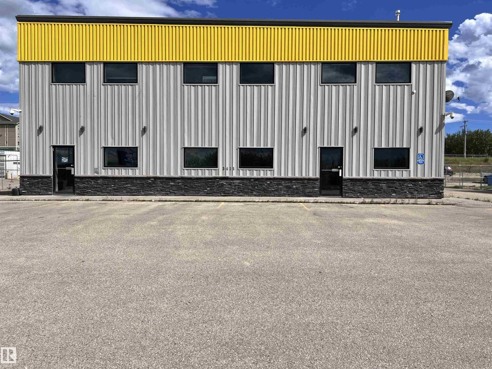 3421 50th St, Drayton Valley, Alberta