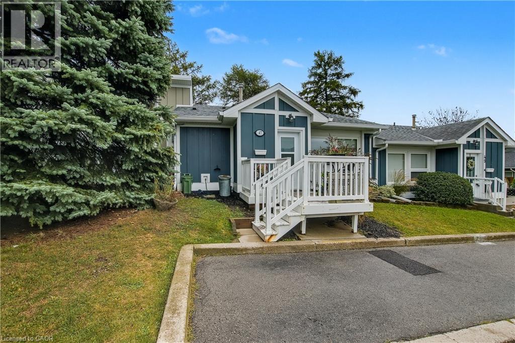 47 Bishop Reding Trail, Hamilton, Ontario  L9B 2L7 - Photo 3 - 40766288