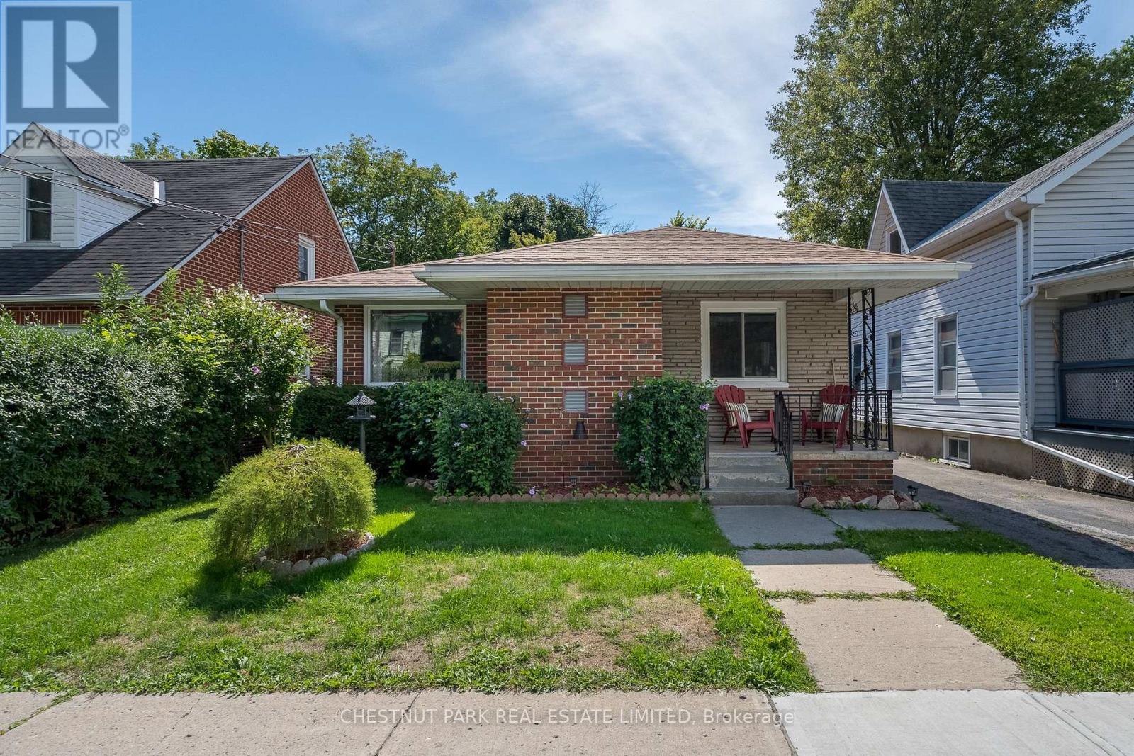 9 Downes Avenue, Prince Edward County (Picton), Ontario  K0K 2T0 - Photo 1 - X12389128