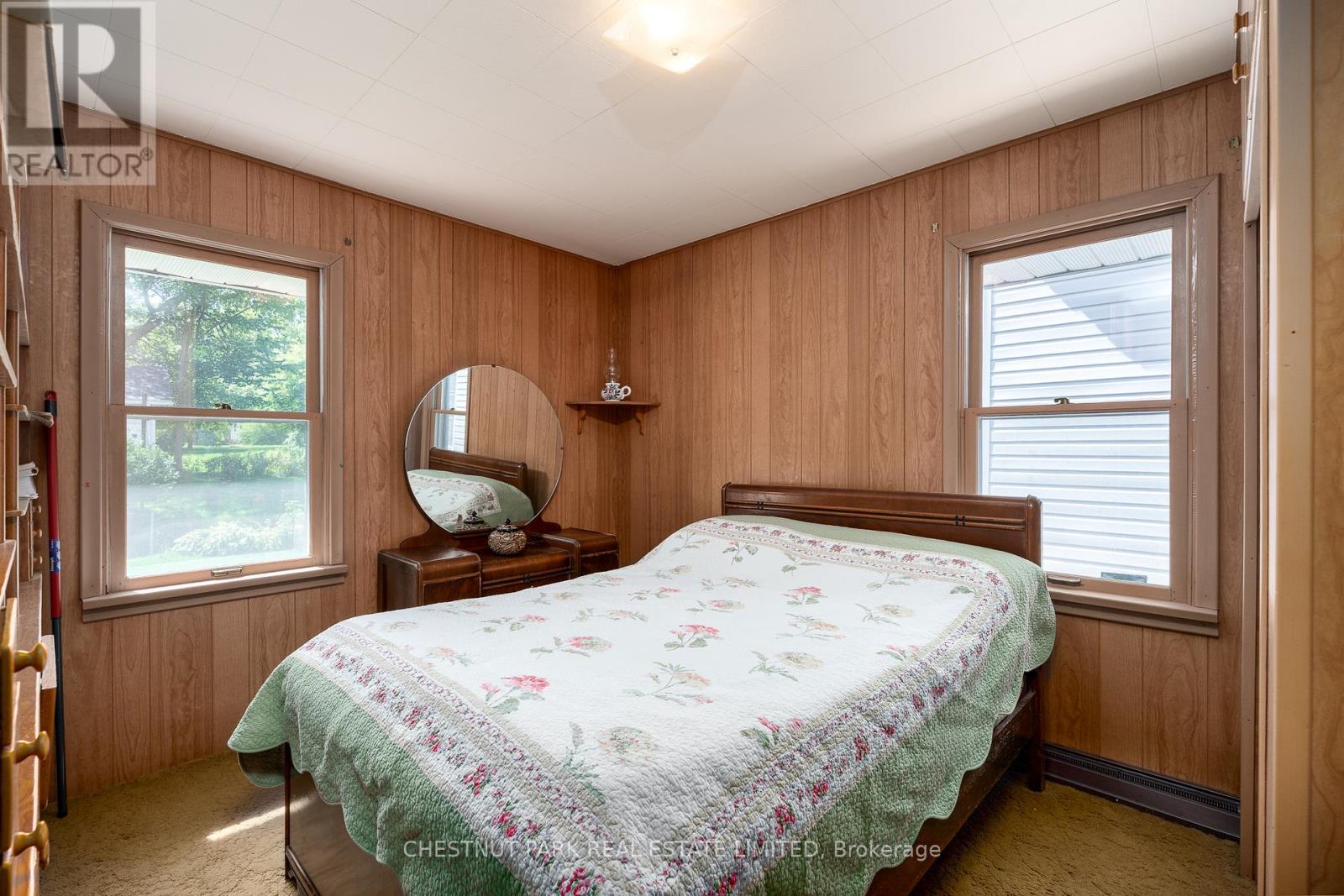 9 Downes Avenue, Prince Edward County (Picton), Ontario  K0K 2T0 - Photo 15 - X12389128