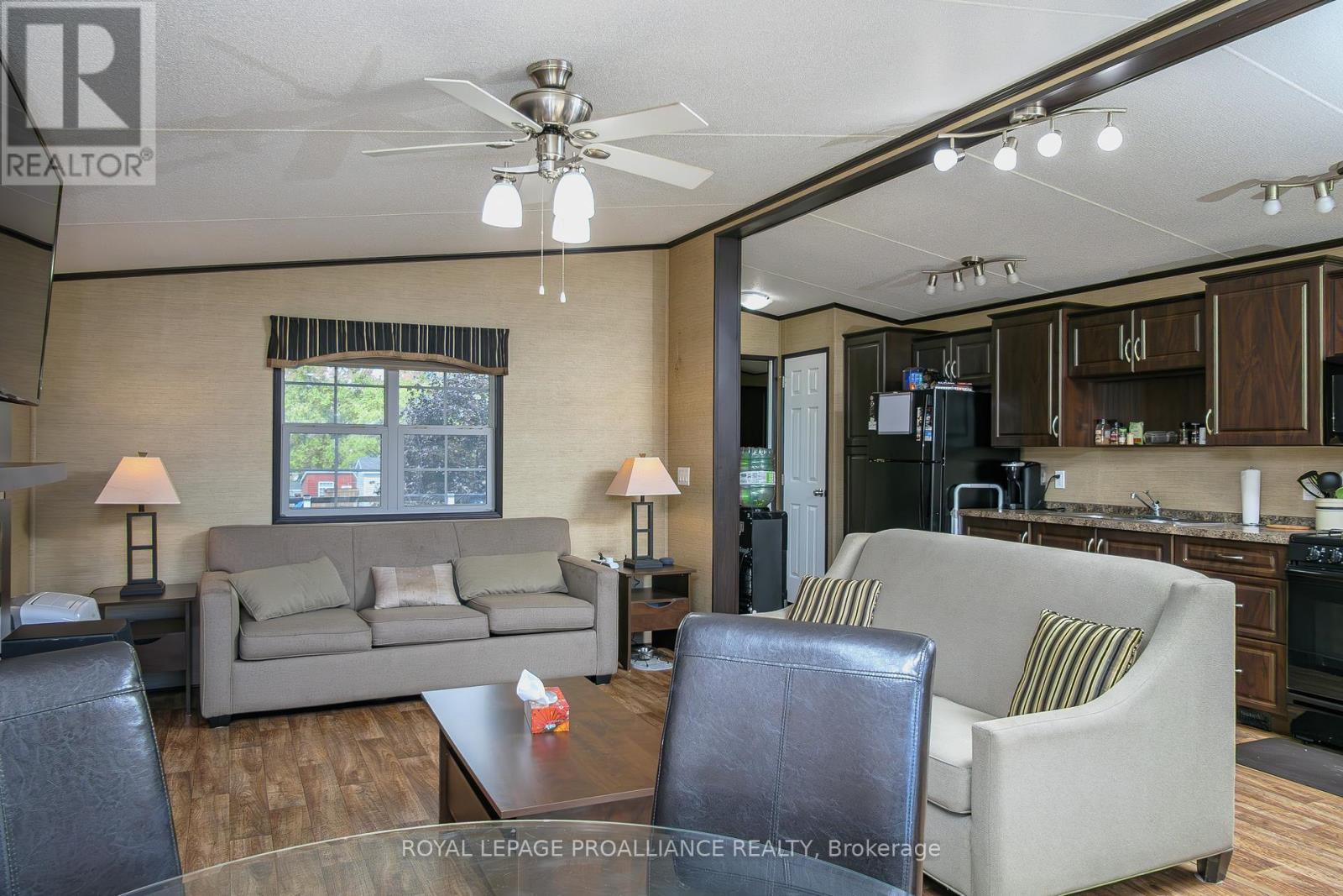 486 County Rd 18 - 5 Cricket Lane, Prince Edward County, Ontario  K0K 1P0 - Photo 21 - X12389171