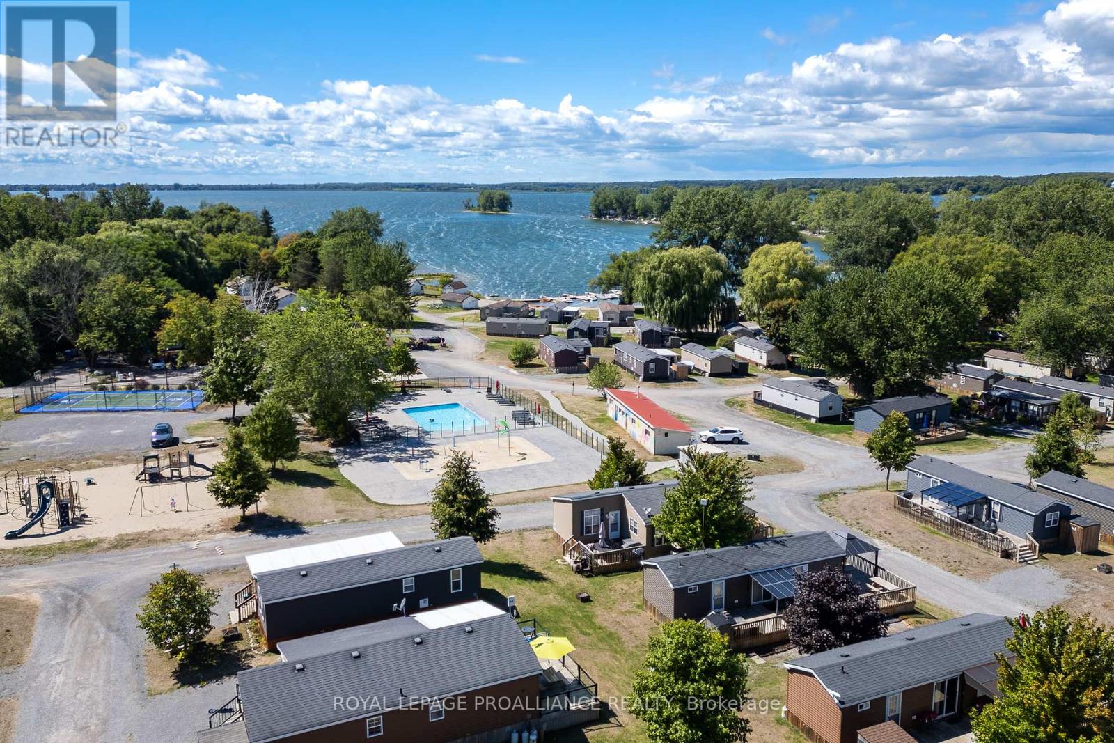 486 County Rd 18 - 5 Cricket Lane, Prince Edward County, Ontario  K0K 1P0 - Photo 34 - X12389171