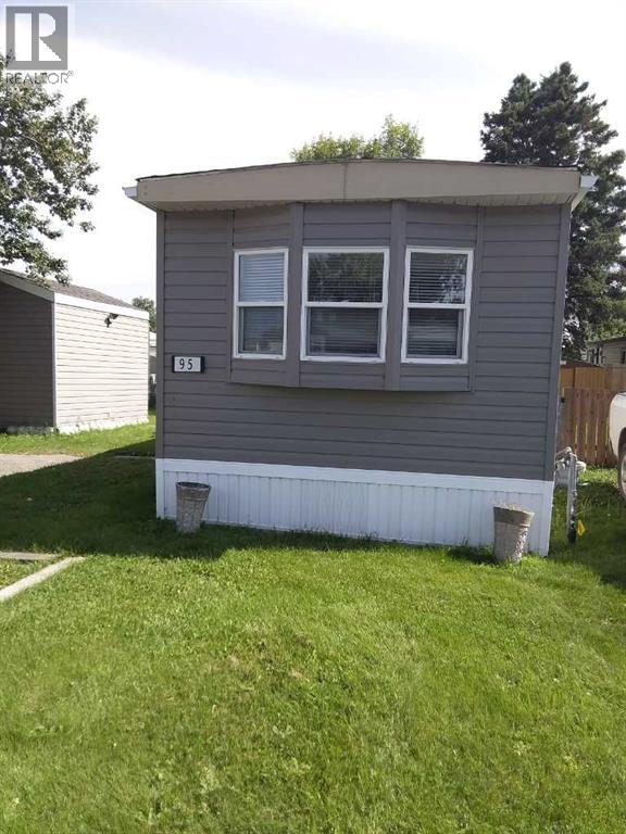 95, 6220 17 Avenue SE, Calgary, Alberta