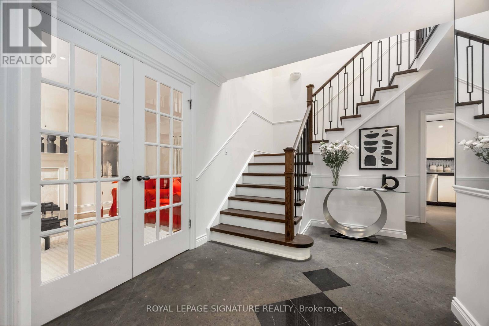 Property at 25 HARLINGTON ROAD image 3