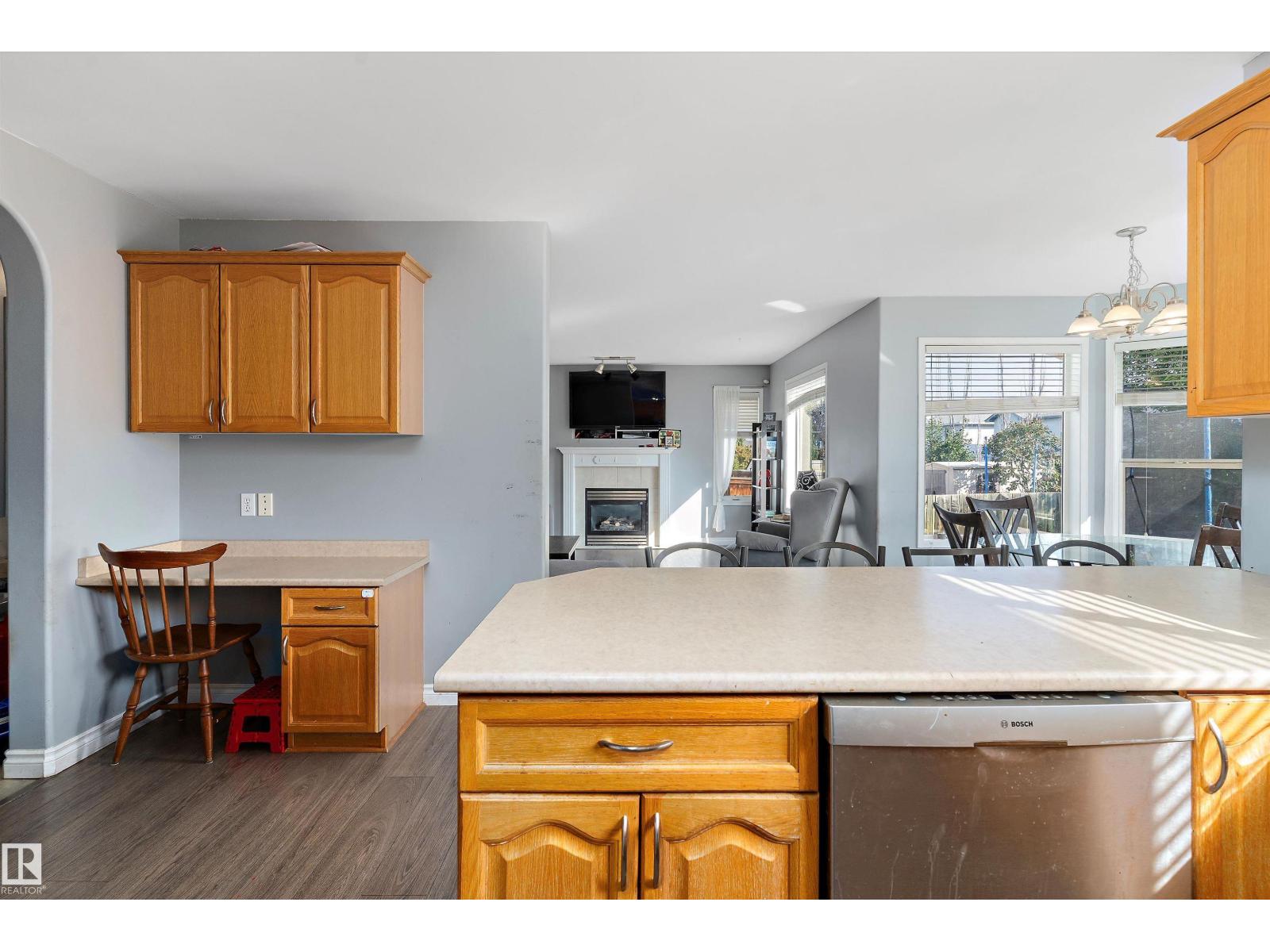17 Crocus Wy, Sherwood Park, Alberta  T8H 2J9 - Photo 17 - E4456735