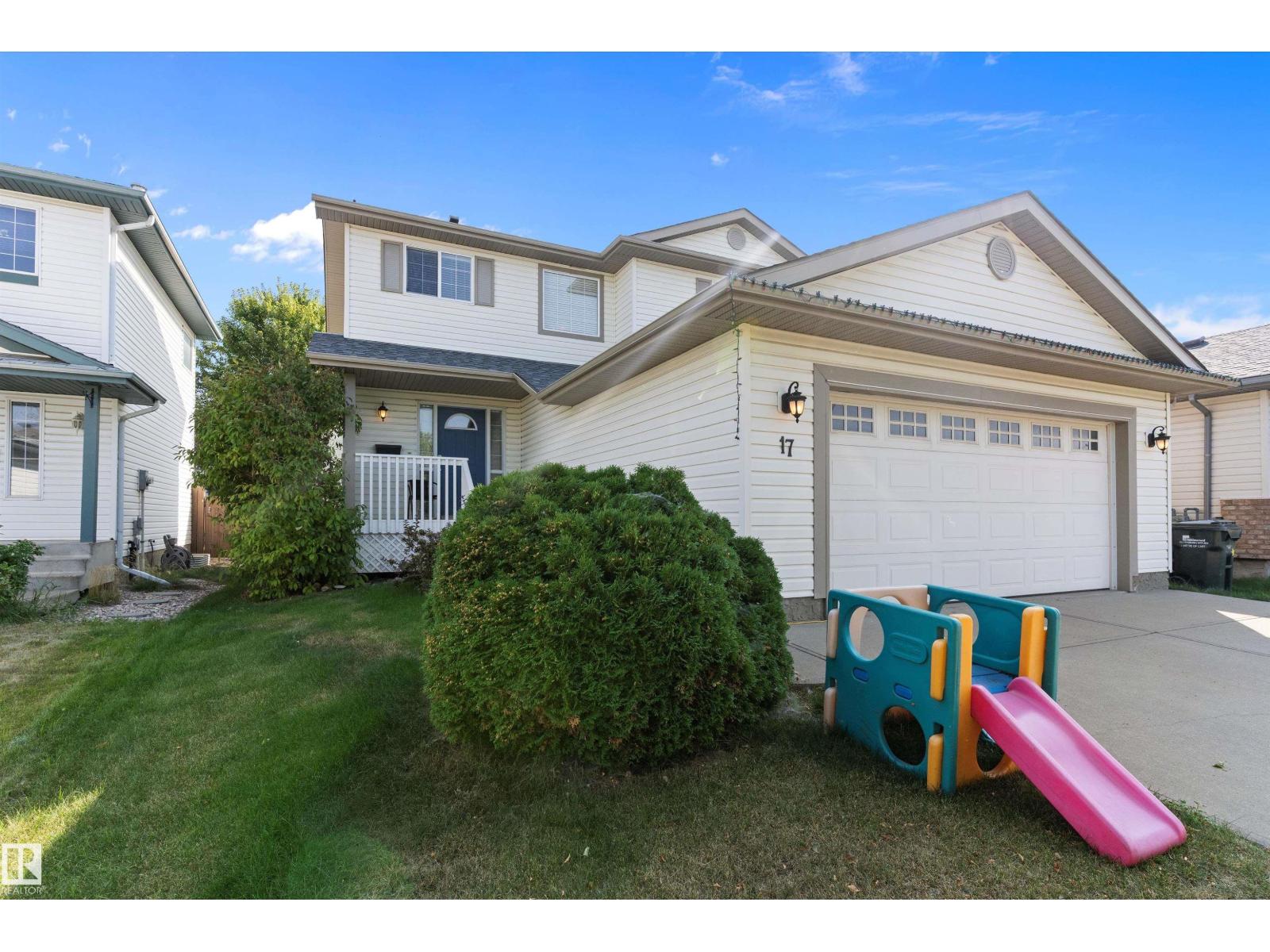 17 Crocus Wy, Sherwood Park, Alberta  T8H 2J9 - Photo 3 - E4456735