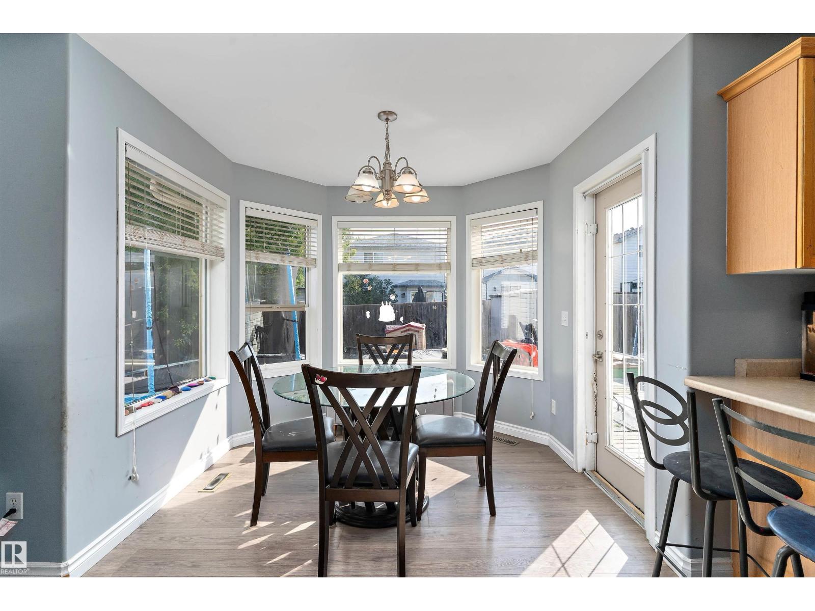 17 Crocus Wy, Sherwood Park, Alberta  T8H 2J9 - Photo 8 - E4456735