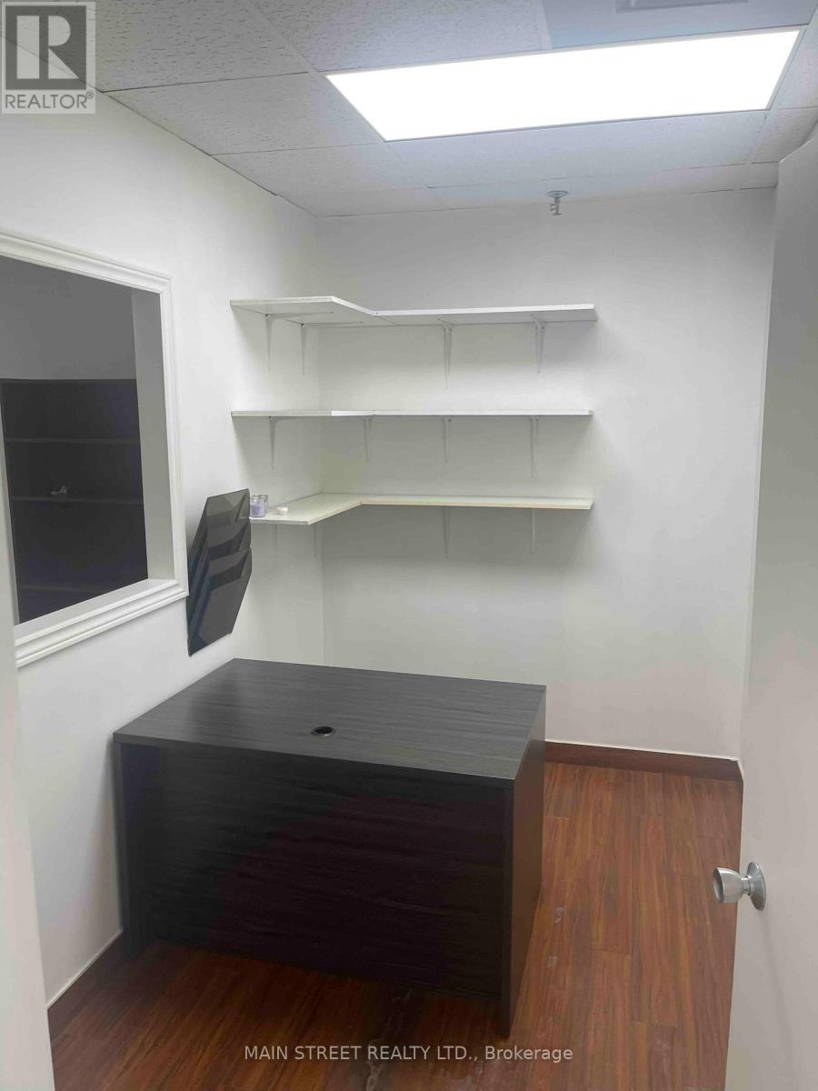 210 - 1911 Kennedy Road, Toronto, Ontario  M1P 2L9 - Photo 3 - E12388911